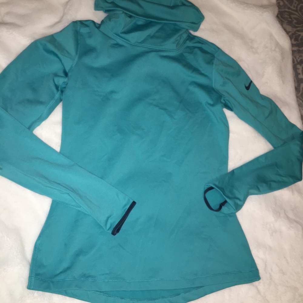 Nike loose neck long sleeve